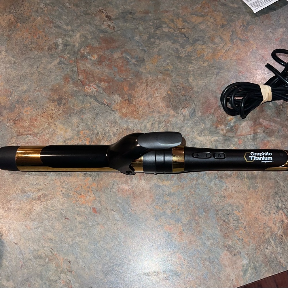 Babyliss Pro Graphite Titanium Curling Iron 1 1/4 inch